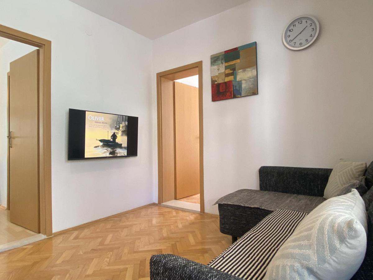 Apartments Paladin Makarska Exterior photo